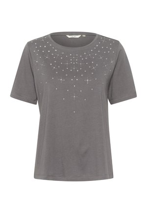Szary t-shirt z krótkim rękawem, z okrągłym dekoltem i rozsianymi srebrnymi zdobieniami na górnej części przodu, dodającymi wyjątkowego stylu.