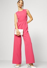 WAL G. EILEEN WIDE LEG - Macacão - magenta