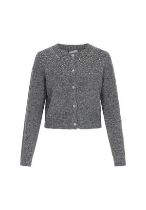 Grå strikket cardigan med lange ærmer, rund hals, dekorative perler på øverste bryst og blomsterformede knapper ned foran.