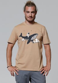 watapparel SPACEWHALE - T-shirt print - latte
