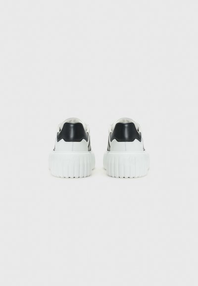 HOGAN Baskets basses - white