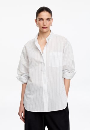 ARKET, Chemisier - white black