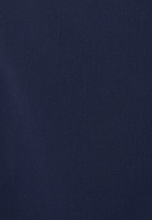 Solider dunkelmarineblauer Stoff mit einer glatten, matten Oberfläche und ohne sichtbare Muster oder Designs.