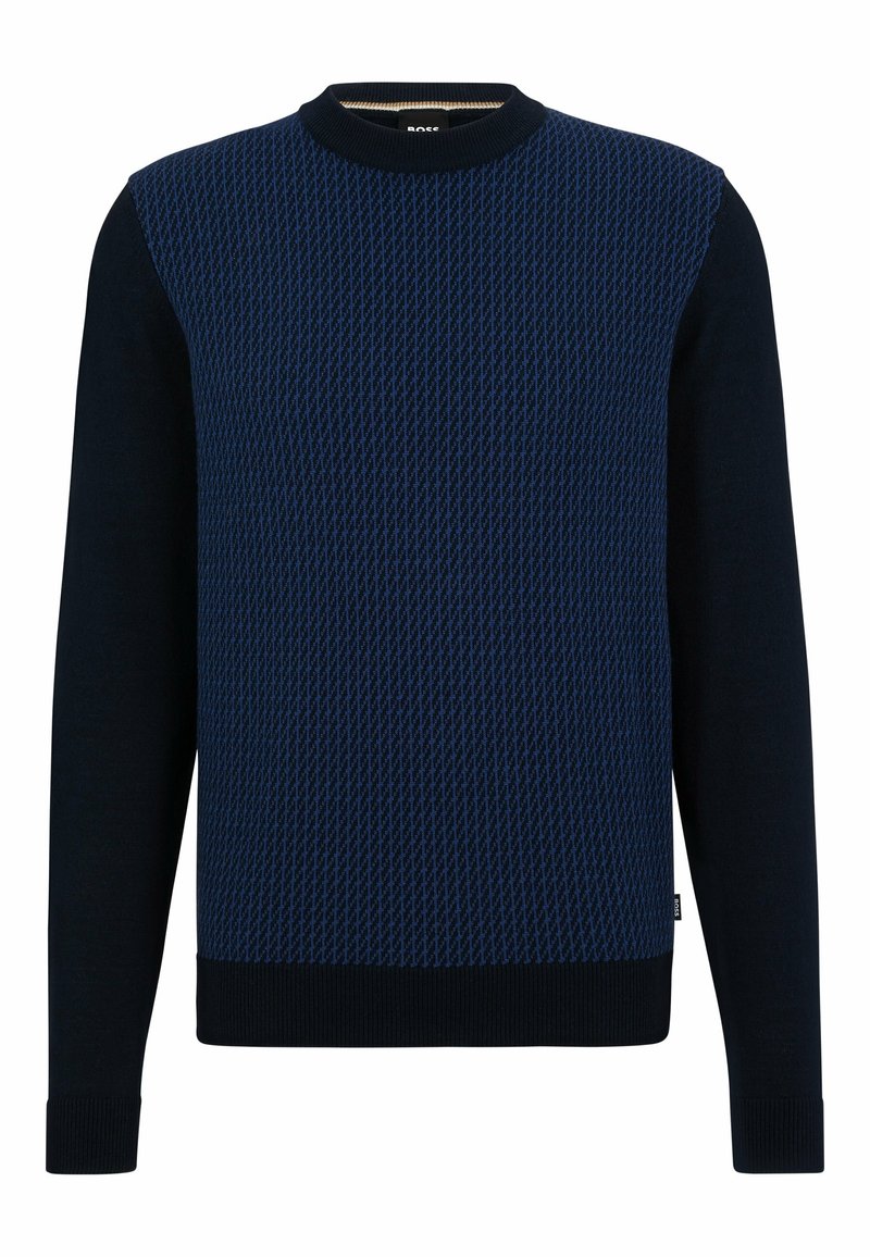 Marineblauer Pullover mit einem strukturierten blauen Rautenmuster auf der oberen Hälfte, gerippten Bündchen und Saum sowie einem abgerundeten Ausschnitt.