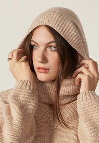 Falconeri ULTRASOFT - Tørklæde - light vanilla