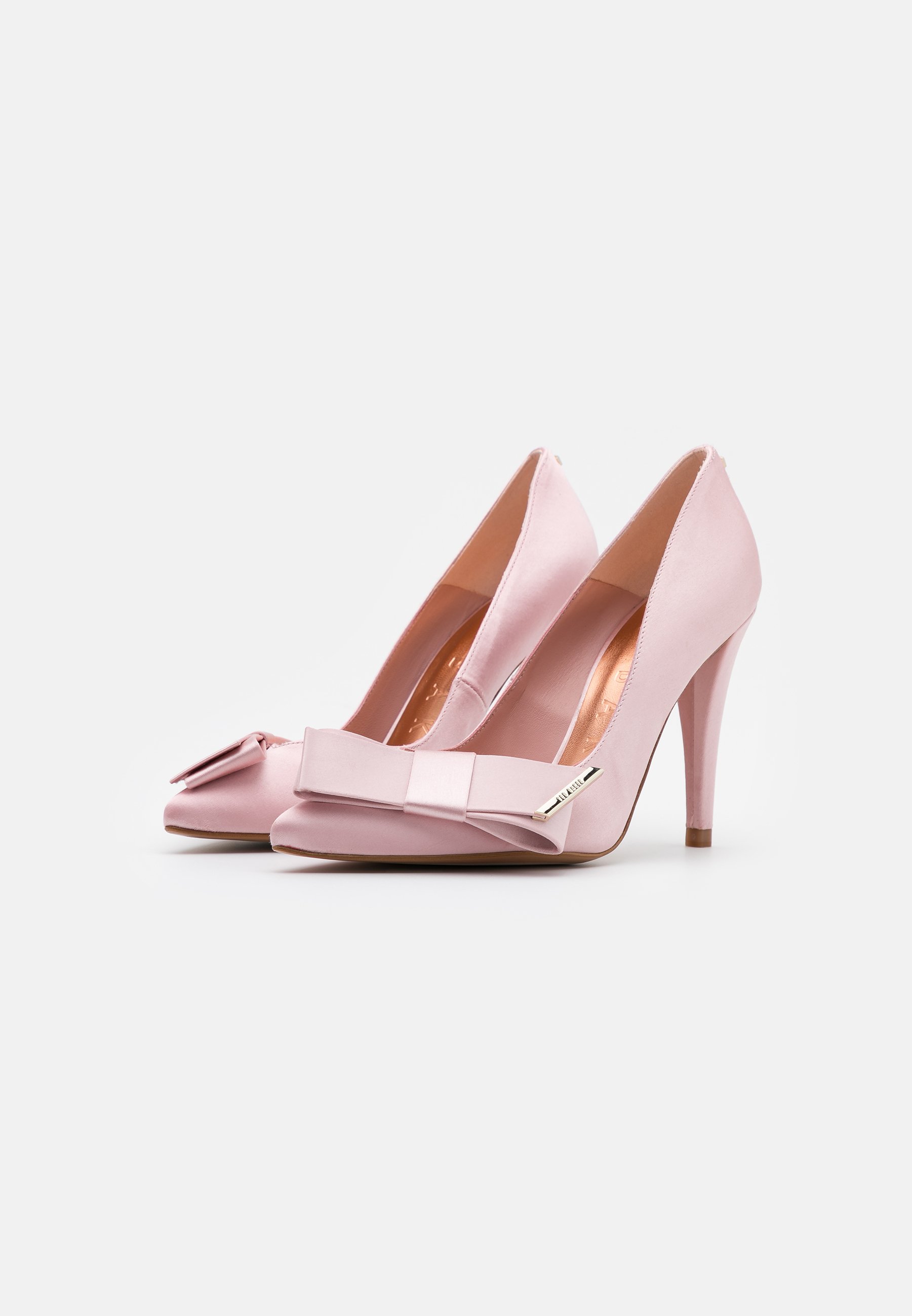 ted baker light pink heels
