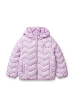 Veste matelassée à capuche violet clair avec fermeture éclair devant, poches latérales et logo discret sur la poitrine, adaptée au temps froid.
