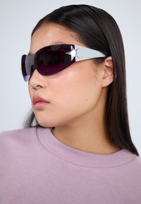 New Balance GRAPHIC CREW - Melegítőfelső - ice wine