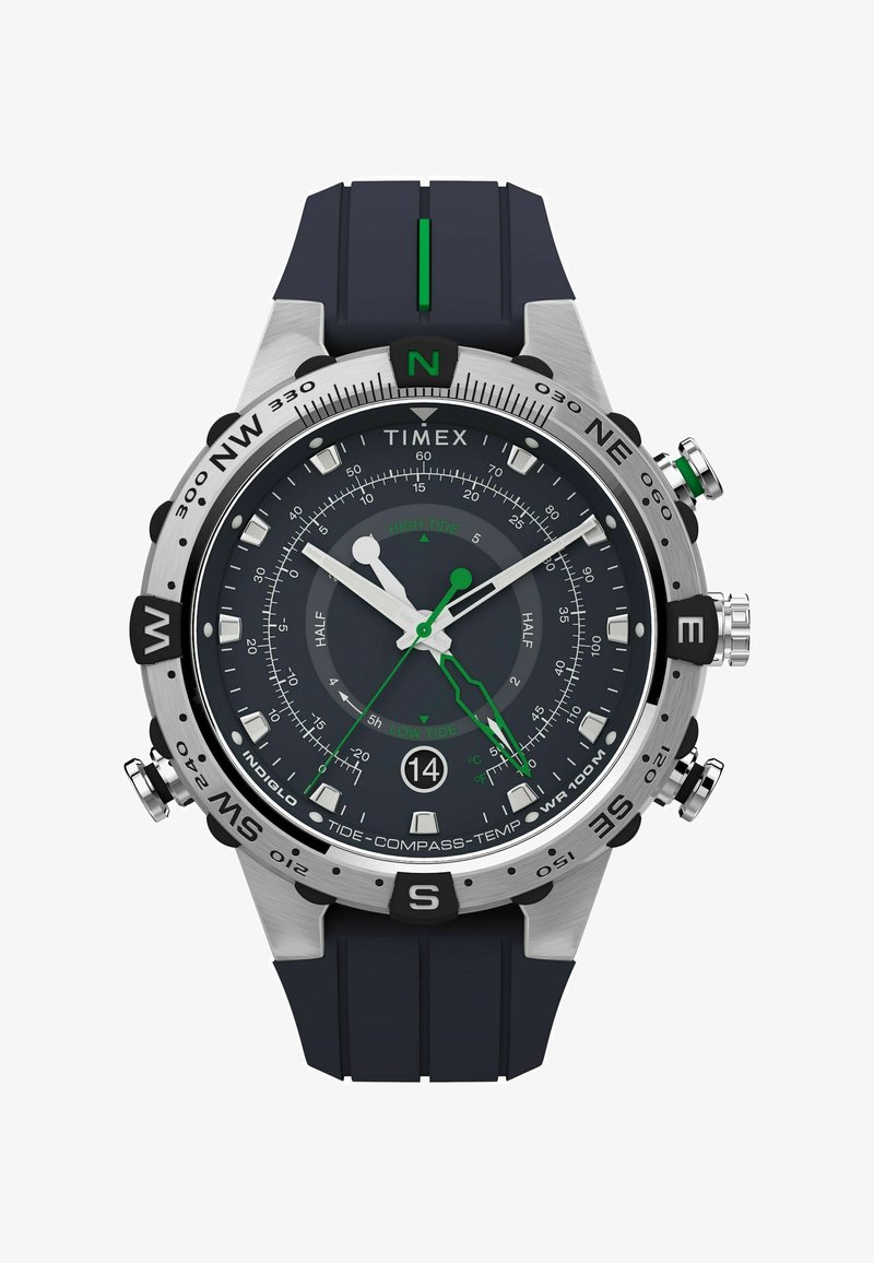 Ceas analog Timex cu cadran negru, bezel argintiu marcat cu direcții de busolă, brățară neagră și mai multe ace, inclusiv indicatoare pentru maree și temperatură.