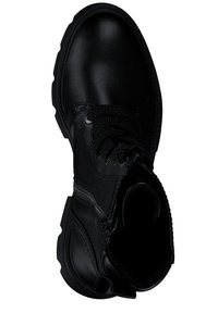 s.Oliver Stivaletti con plateau - black