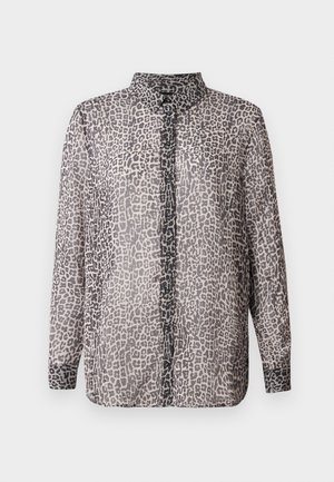 Transparent longsleeve bluse i lys grå med sort leopardmønster. Har krage og knappelukking foran. Myk, gjennomsiktig tekstur.