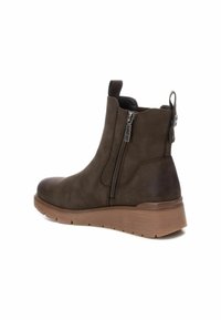 Refresh Botines de cuña - brown