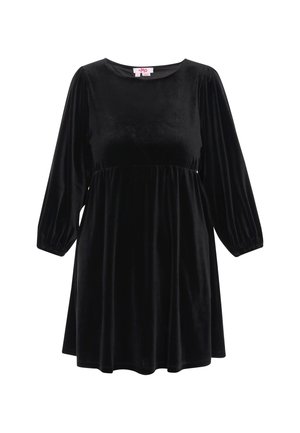 Must mustkleed pikkade, volangustega varrukatega ja ümarate kraega; istuv vöökoht ja laienev seelikuosa, millel on sile tekstuur.