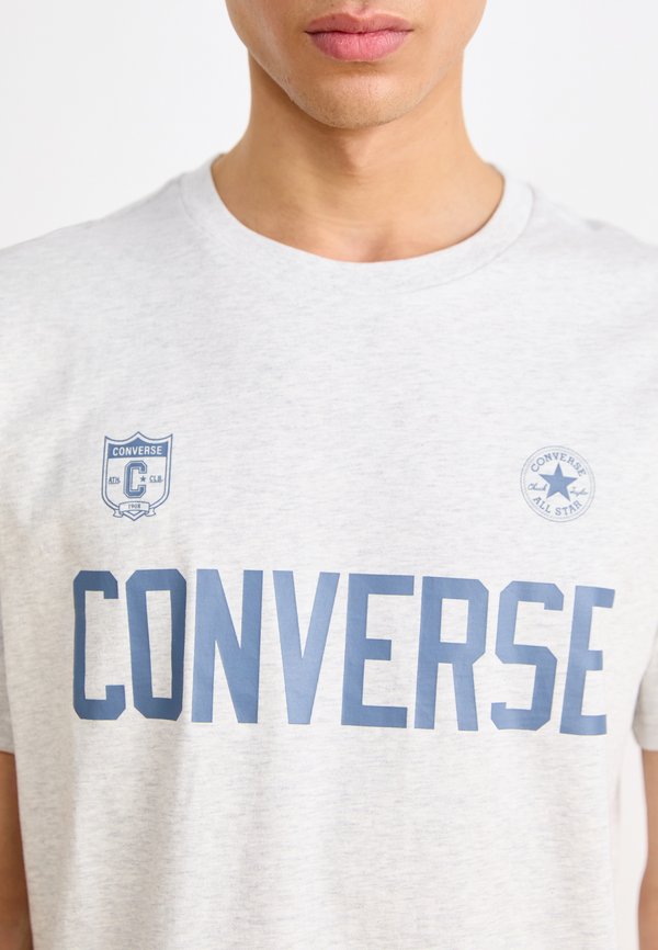 RETRO CHUCK SOCCER TEE - Print T-shirt2