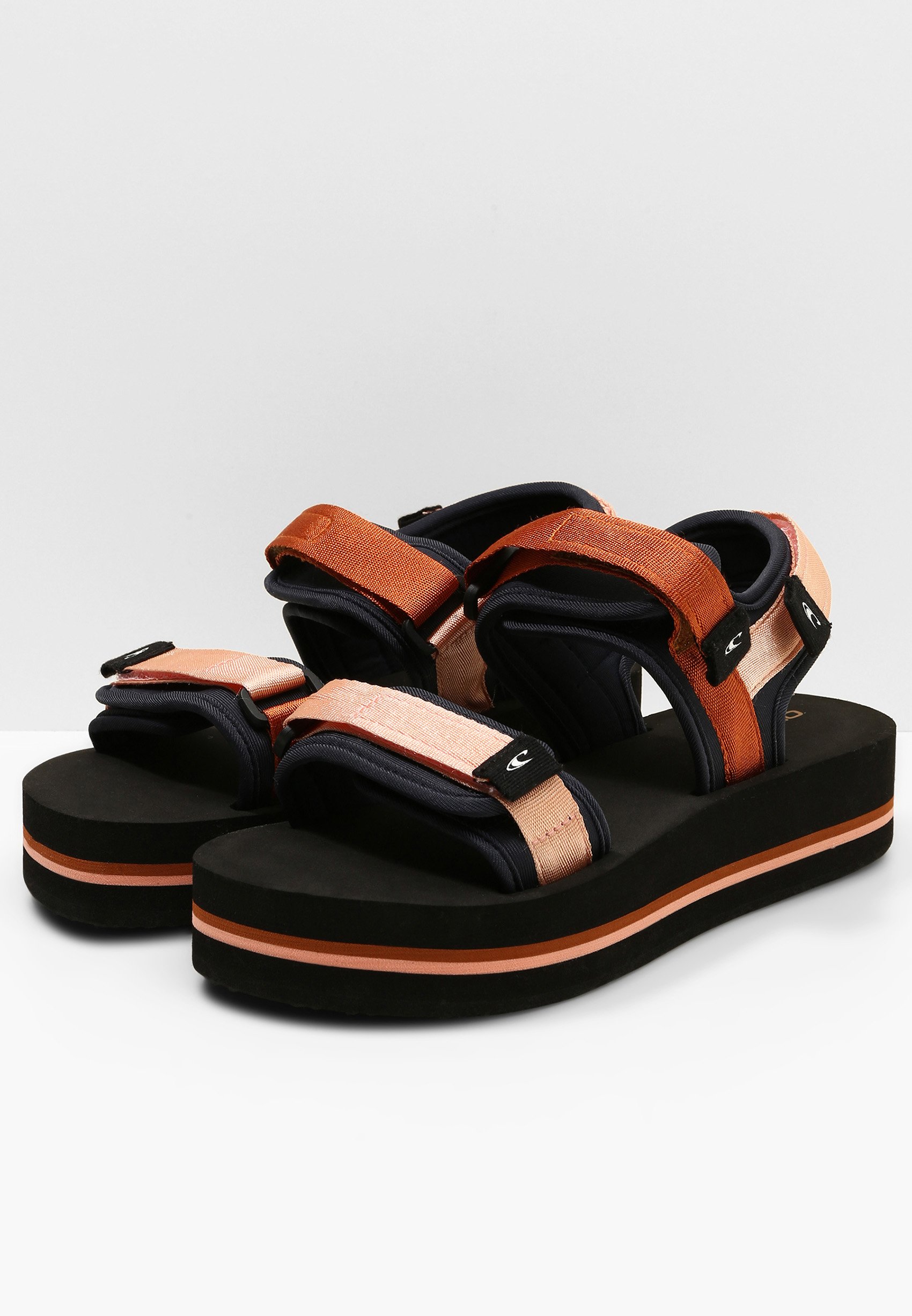 O'Neill Sandalias de senderismo - ebony/negro - Zalando.es