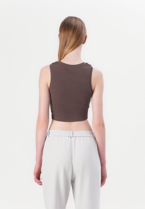 ONLVILMA CROPPED TANK - Top - chocolate martini2
