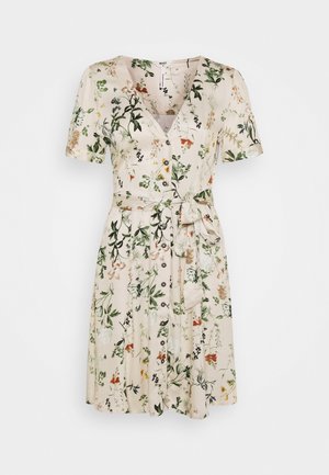 Beige jurk met korte mouwen, bloemenprint, knoopsluiting aan de voorkant, V-hals en een stoffen ceintuur die in de taille wordt gestrikt.