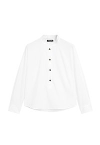 Witte lange mouw shirt van soepel materiaal met een ronde halslijn, knoopsluiting met donkere knopen en manchetten.