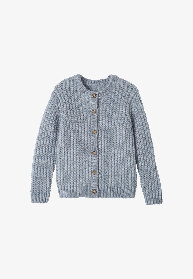 Hellblauer gestrickter Cardigan mit einem strukturierten Muster, rundem Halsausschnitt und Holzknöpfen vorne. Lange Ärmel und gerippter Saum.