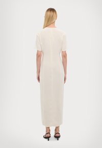 Marella PATTO - Päevakleit - wool white