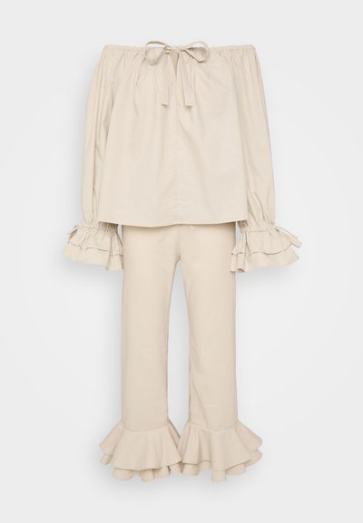 Sleeper CHA CHA LOUNGE - Pyjama set - beige