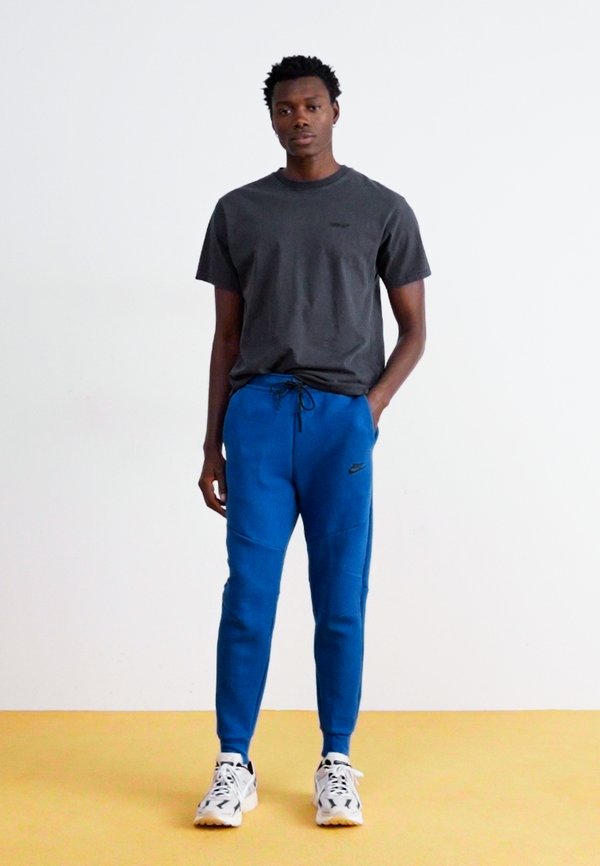 Tracksuit bottoms - blau3