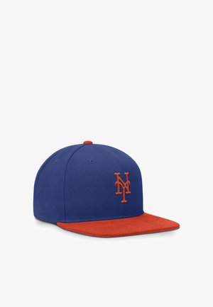 Nike SB, NIKE DRI-FIT PRO STRUCTURED SQUARE BILL CAP - Pet - rushblue teamorange