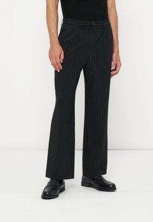 Pier One by Zalando STRAIGHT LEG FORMAL - Παντελόνι - black/white