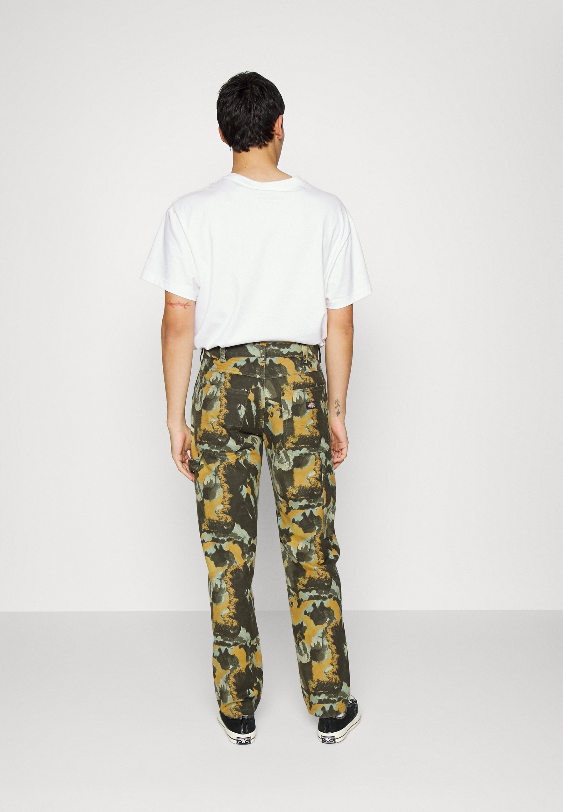 Dickies CRAFTED CAMO CARPENTER PANT 