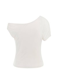 Thumbnail Image 5