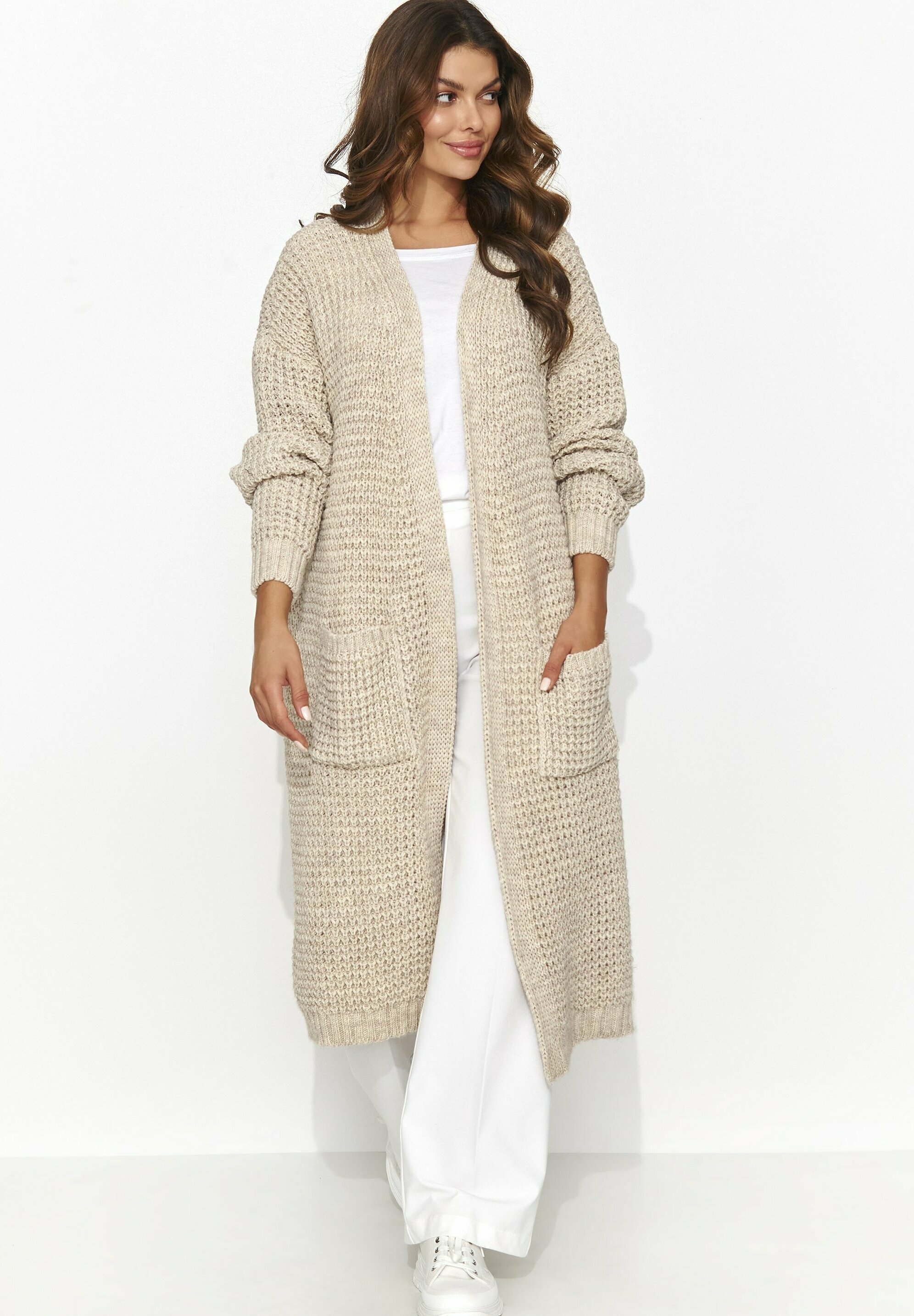 Numinou DŁUGI Z KIESZENIAMI Strickjacke beżowy melanż/beige
