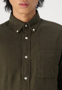 Jack & Jones JPRBLUNORRIS 2 PACK - Srajca - peat/night sky