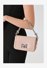 Unausgewählt, rosa cipria