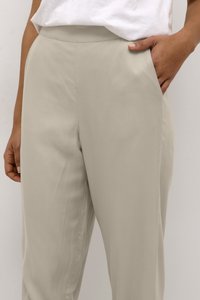 Kaffe KATAMARA CASUAL FIT - Stoffhose - plaza taupe