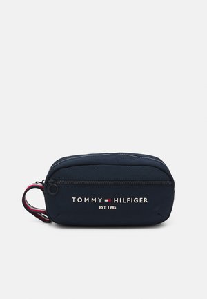 Alle Tommy hilfiger kulturbeutel herren im Blick