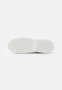 Colmar Originals CLAYTON - Sapatilhas - white