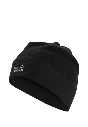 Schwarze Fleece-Wintermütze mit umgeschlagenem Rand und kleinem weißen Jack Wolfskin Logo an der Seite.