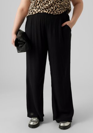 Vero Moda Curve VMMENNY WIDE PANTS - Stoffhose - black