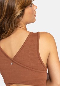 Roxy GOOD KEEPSAKE - MIDI - Jerseykleid - brown