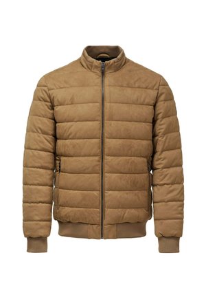 Chaqueta acolchada color beige con cuello alto, diseño de acolchado horizontal, cremallera frontal y puños elásticos. Textura suave y aspecto ligero.