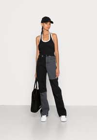 Even&Odd Top - black