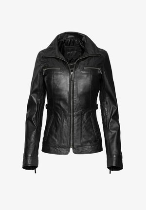 Schwarze Lederjacke mit spitzem Kragen, vorderem Reißverschluss, zwei aufgesetzten Brusttaschen mit Reißverschluss und zwei Seitentaschen. Glatte Textur und taillierte Passform.