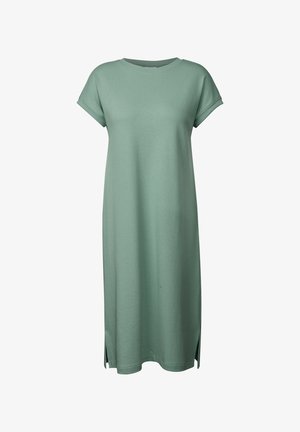 Kortærmet grøn kjole i struktureret stof, knælang med sideåbninger, rund halsudskæring og afslappet pasform.