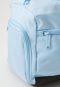 Reebok ASHLAND BAG UNISEX - Sports bag - blue