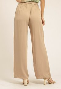 Dona x Lisa Pantalon classique - beige