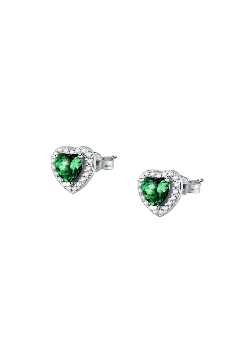 Orecchini a forma di cuore con gemme verdi circondate da cristalli trasparenti, montati in metallo tono argento. Chiusura a perno per una vestibilità sicura.