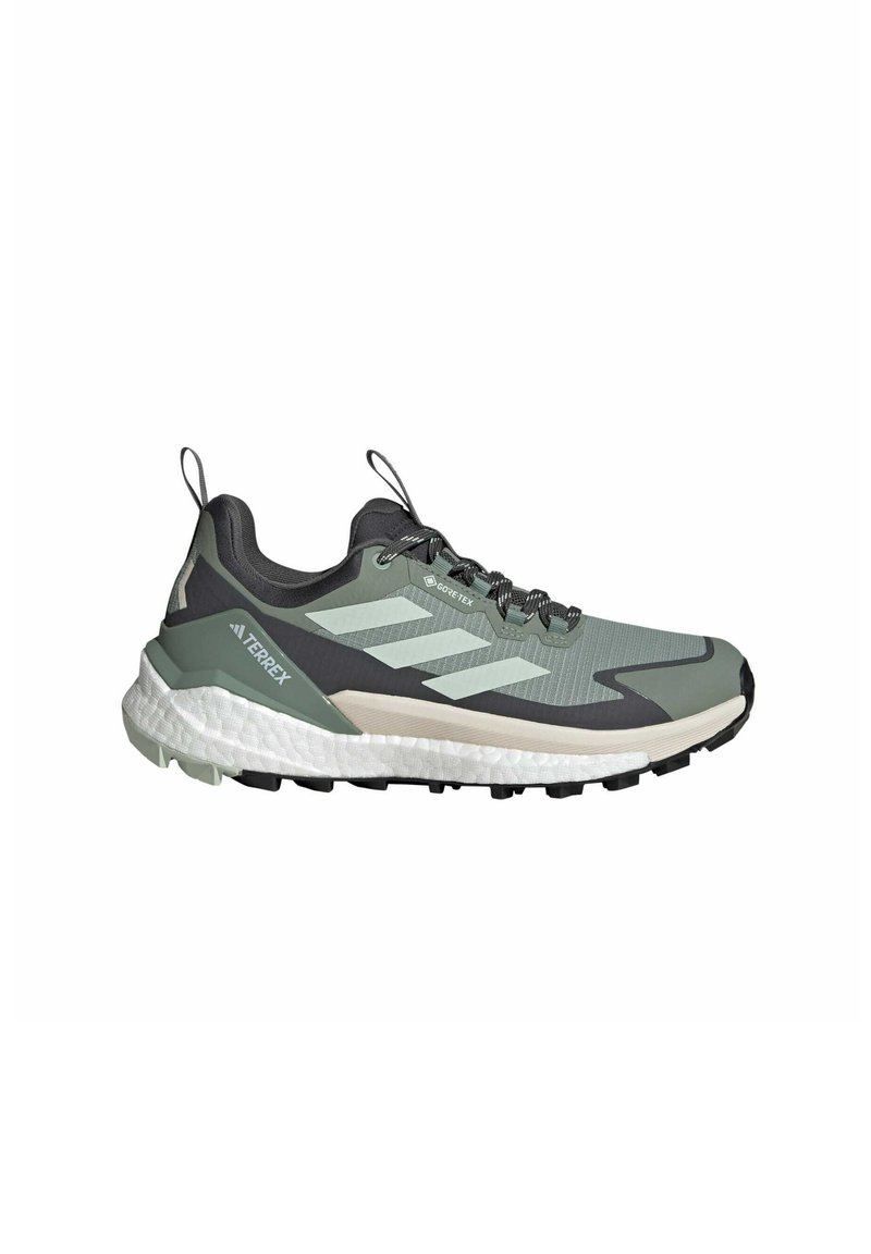 Adidas Terrex FREE HIKER 2 LOW GTX W - Trekingové boty - silver green   linen green   grey