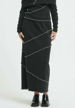 Maxi skirt - black