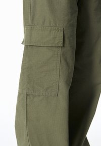 Dr.Denim Pantalon cargo - dark green