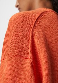Marc O'Polo MIT HOHEM ANTEIL - Strickpullover - fruity orange
